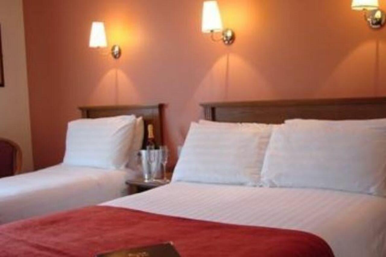 Downhill Inn Ballina  Extérieur photo